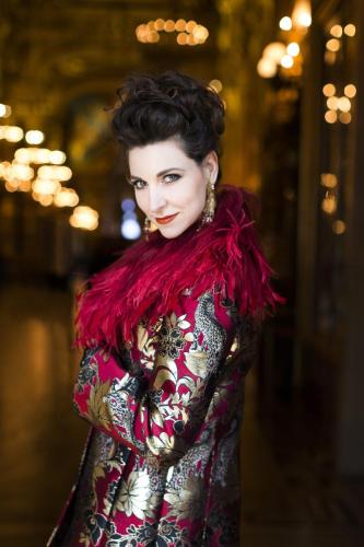 Eve-Maud Hubeaux with Dolce&Gabana coat from the side